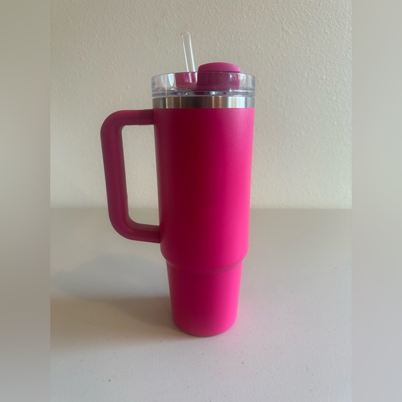 Stanley 30 oz. Quencher H2.0 FlowState Tumbler “Camelia” - Picture 2 of 3